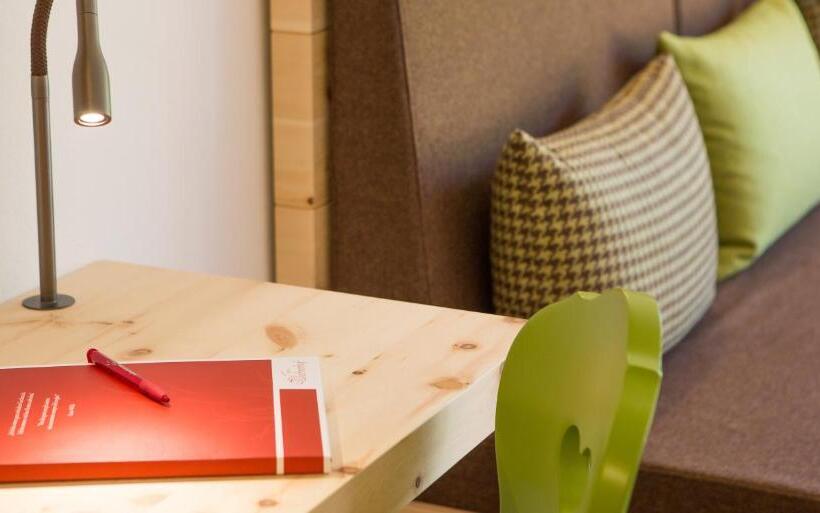 Comfort room with balcony, Weihrerhof