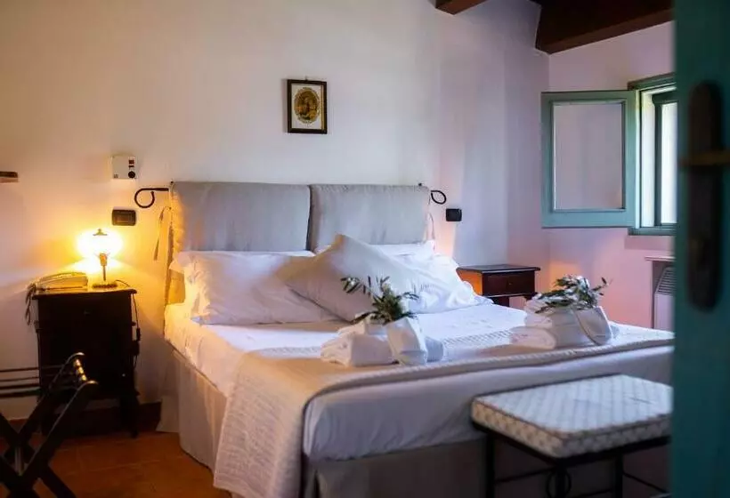 スタンダードルーム, Masseria Montepaolo Dimora Di Charme