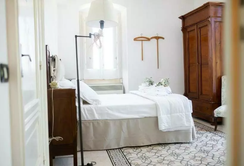 スーペリアトリプルルーム, Masseria Montepaolo Dimora Di Charme