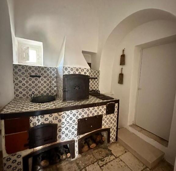 اتاق لوکس سه تخته, Masseria Montepaolo Dimora Di Charme