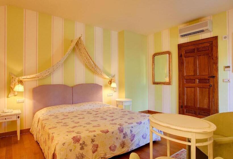 Номер Superior с Террасой, Poggio Radicati Hotel De Charme