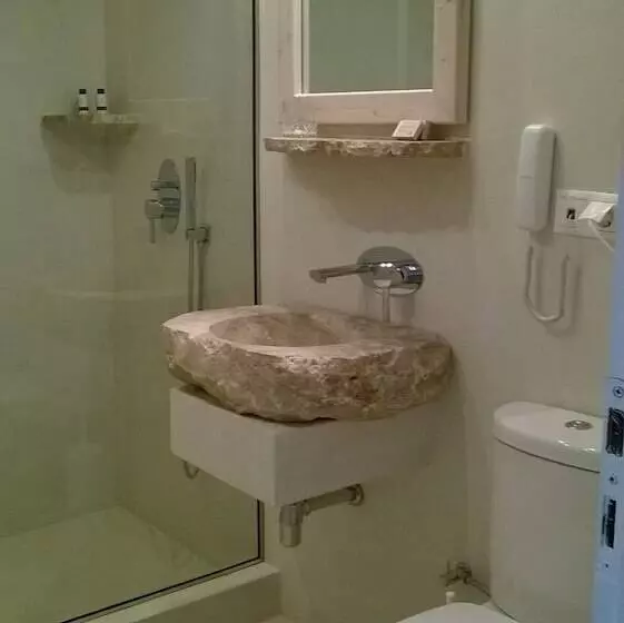 Deluxe Suite Sea View, Scorpios Hotel & Suites