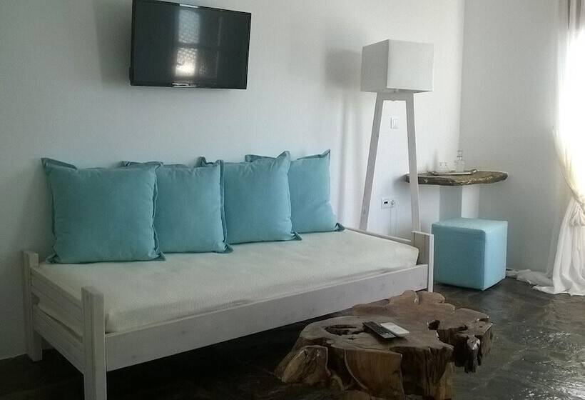 Deluxe Suite Sea View, Scorpios Hotel & Suites