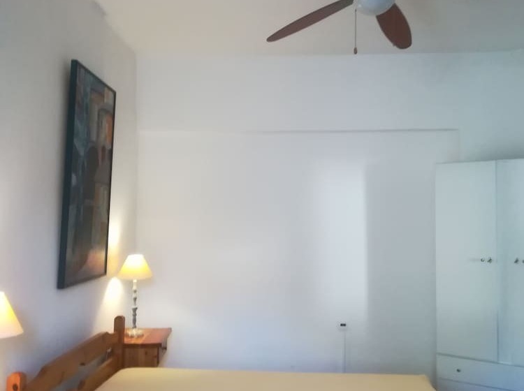 استودیو استاندارد با چشمانداز باغ, Scorpios Hotel & Suites