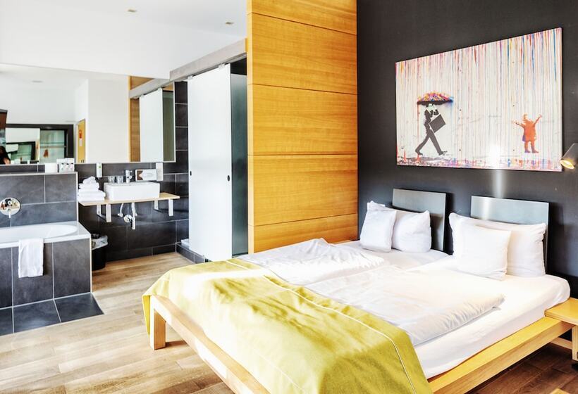 Полулюкс Вид на Озеро, Seehotel Litz