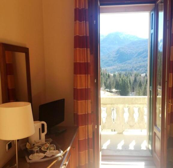 غرفة قياسية ثلاثية, Th Borca Di Cadore Park Hotel Des Dolomites