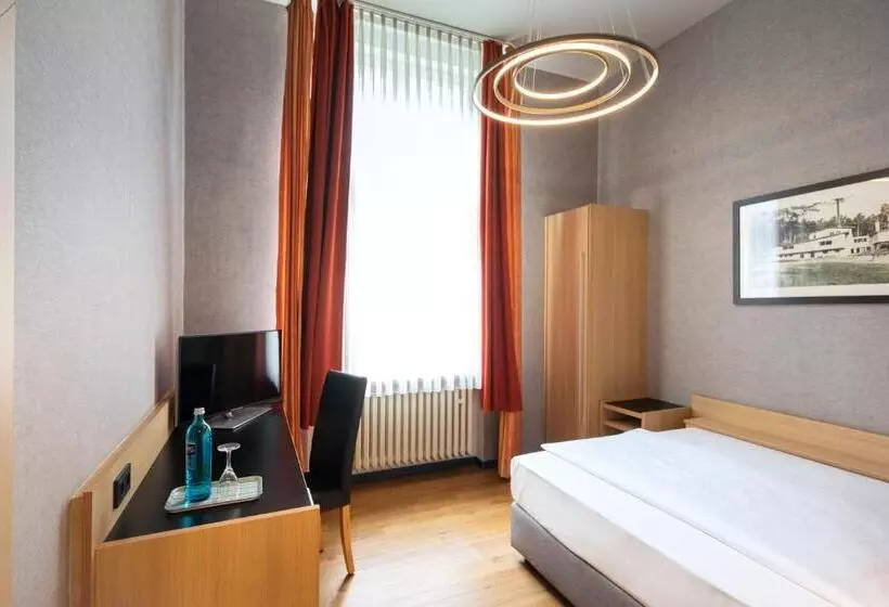 اتاق استاندارد یک تخته با چشم‌انداز, Achat Hotel Franziskushöhe Lohr