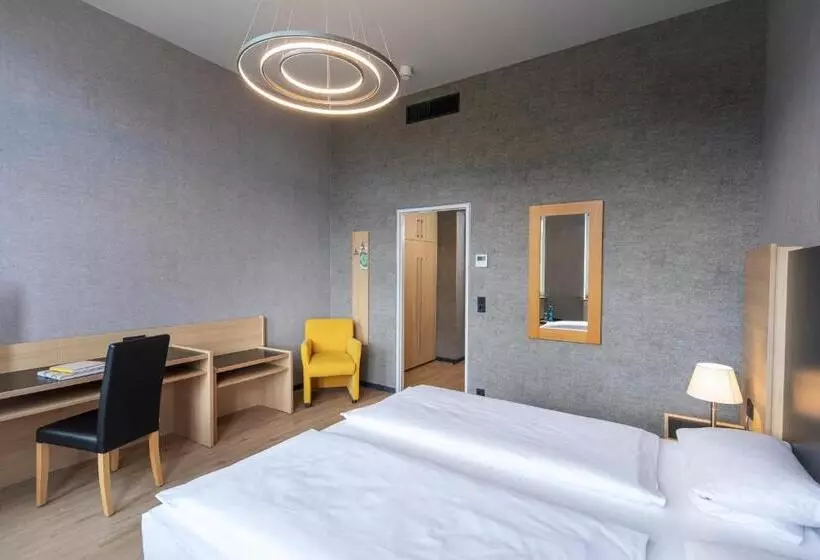 اتاق استاندارد با چشم‌انداز, Achat Hotel Franziskushöhe Lohr