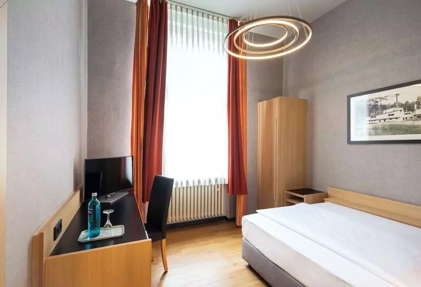 اتاق استاندارد یک تخته با چشم‌انداز, Achat Hotel Franziskushöhe Lohr