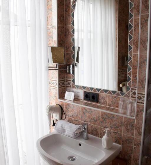 غرفة قياسية فردية, Ambienthotel Tassilo