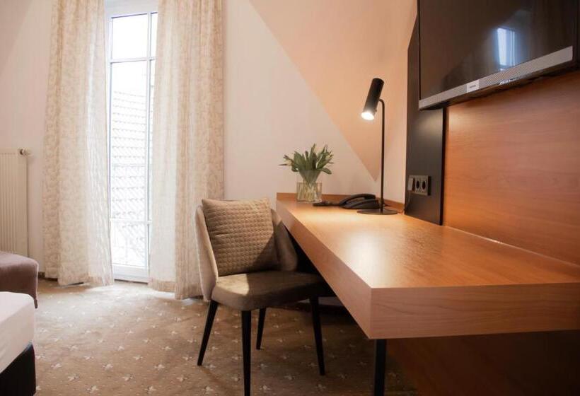 شقة غرفة واحدة, Ambienthotel Tassilo