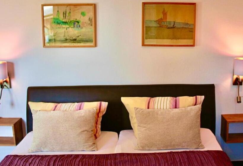 Апартаменты 1 Спальня Нижний Этаж, Pension Kurhausblick