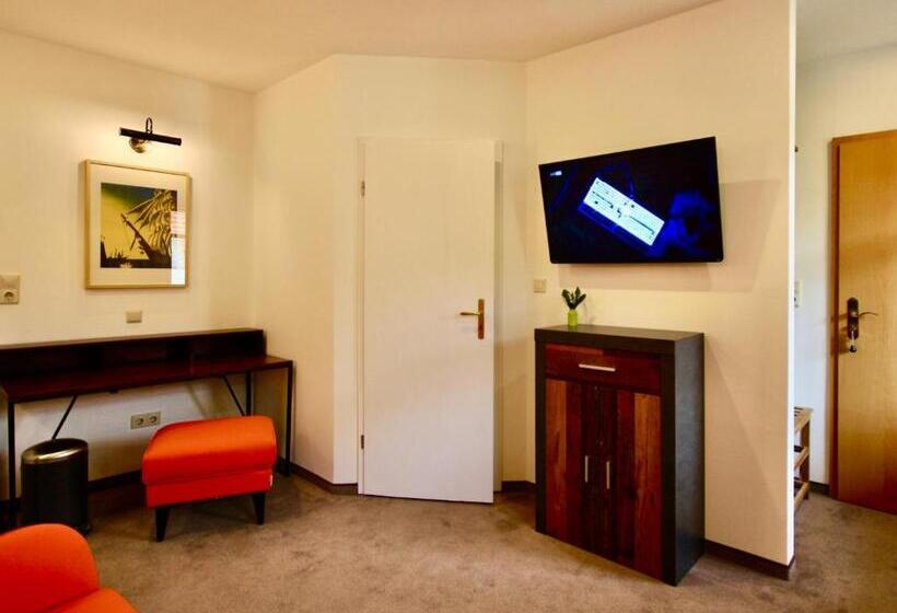 Апартаменты 1 Спальня, Pension Kurhausblick