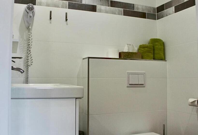 Апартаменты 1 Спальня, Pension Kurhausblick