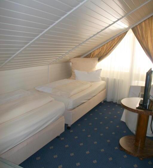 Семейные Апартаменты 3 Спальни, Sure Hotel By Best Western Rhoen Garden