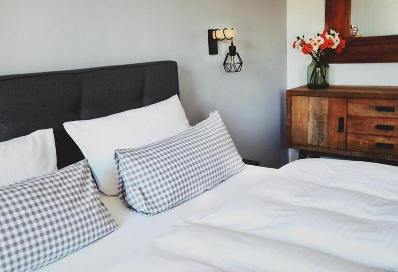 חדר סופריור, Boutique Hotel Landhauszeit