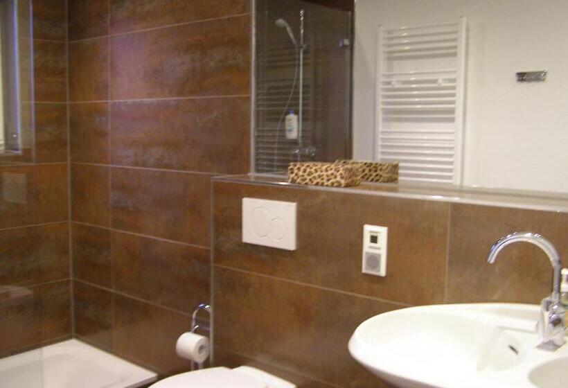 주니어 스위트, Haus Katharina Garni