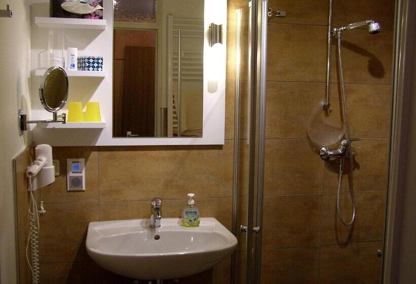 스탠다드 발코니 룸, Haus Katharina Garni