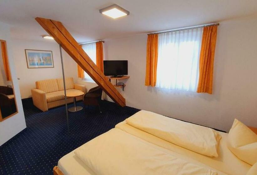 Quarto standard, Restaurant Adler