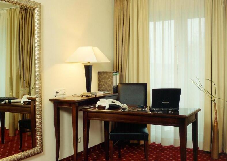 اتاق راحتی یک تخته, Am Erzengel