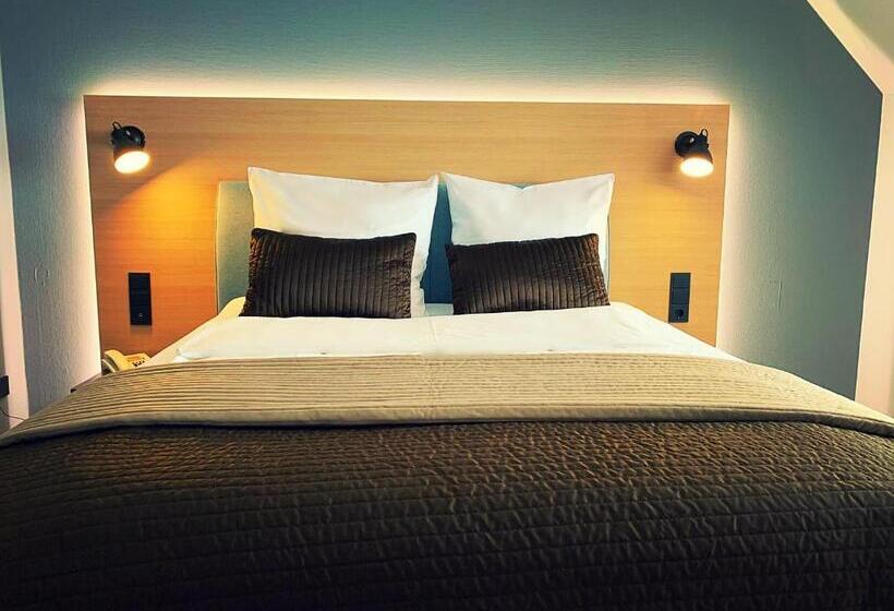 اتاق راحتی یک تخته, Am Erzengel