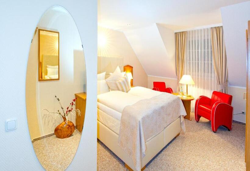 高级大房间, Auerhahn