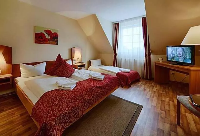 اتاق استاندارد یک نفره, Auerhahn