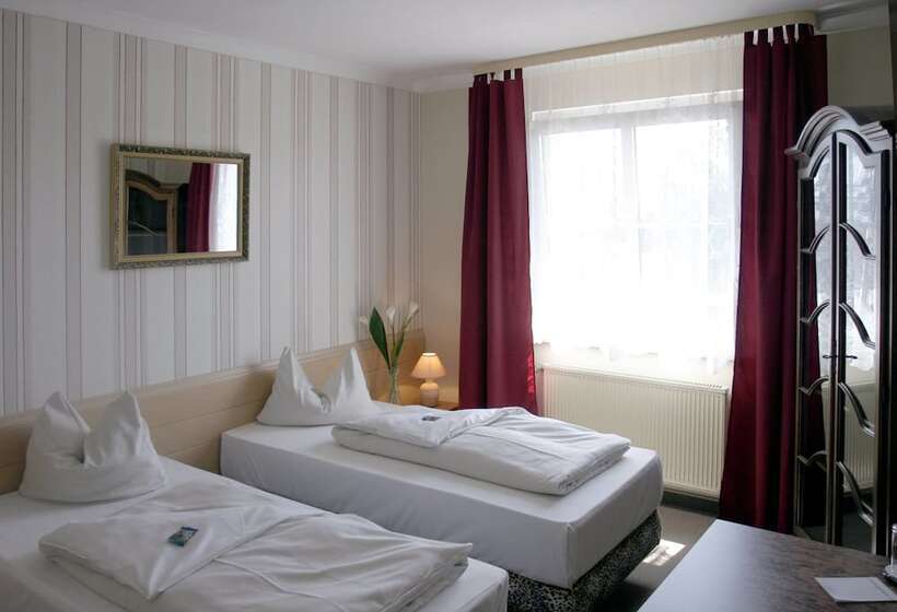 غرفة قياسية, Bavaria Safari