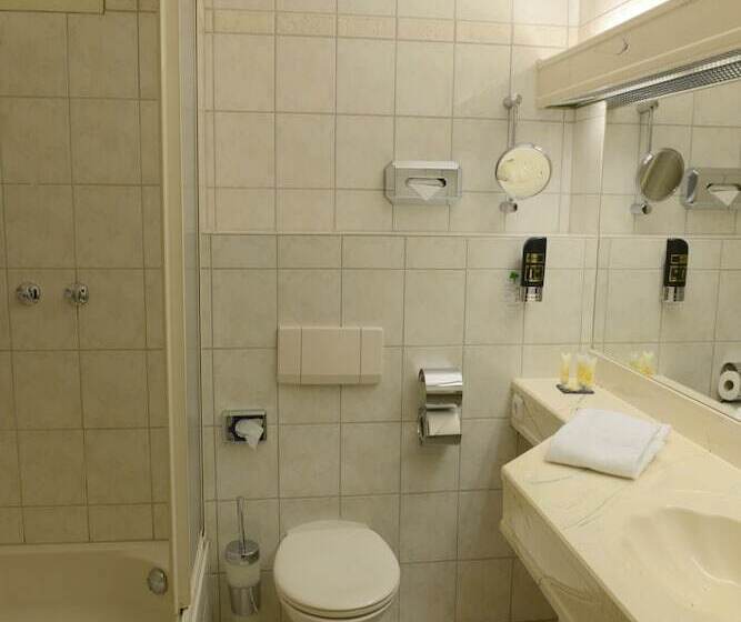 Номер Superior с Балконом, Sure Hotel By Best Western Rhoen Garden