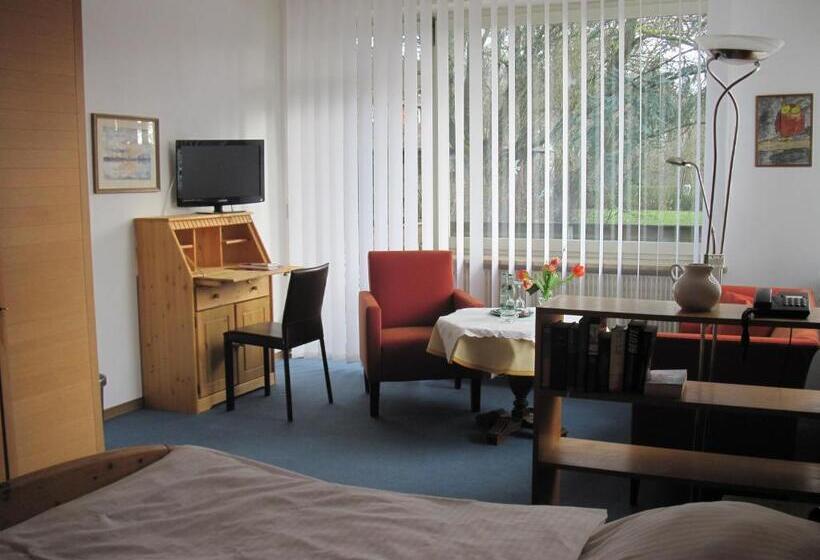 غرفة قياسية, Café Schauinsland