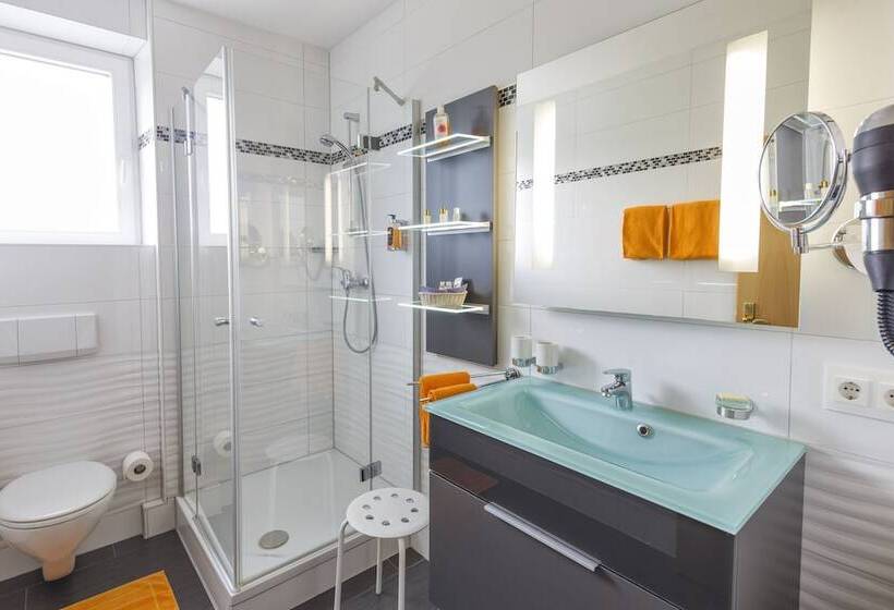 经典单人间, Eden