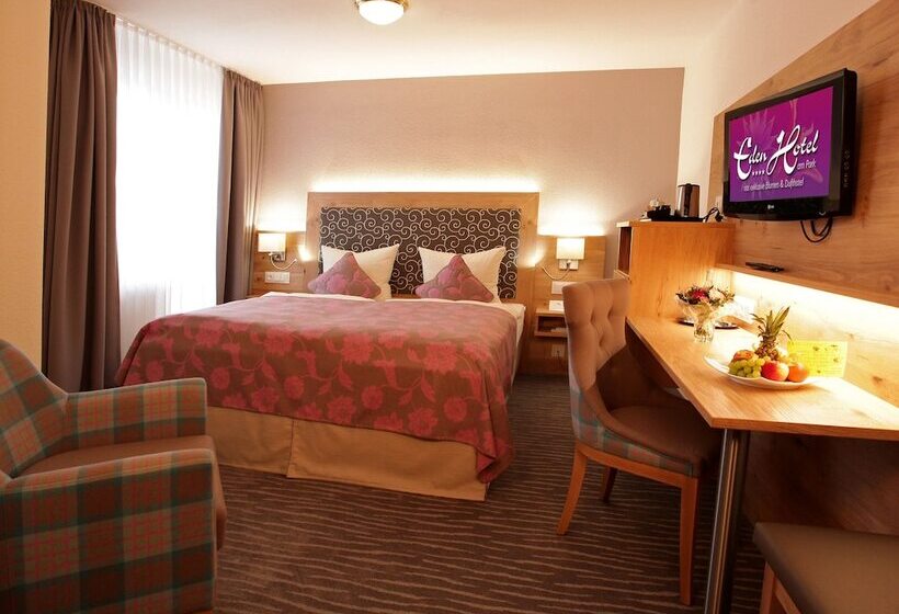 带阳台的高级房间, Eden