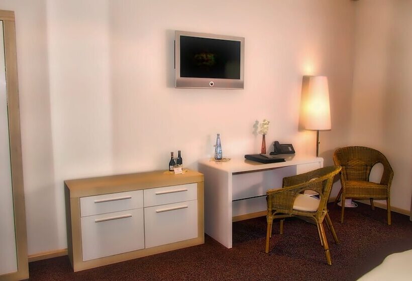 Номер Стандарт Индивидуальный, Fritz Hotel & Restaurant Kg
