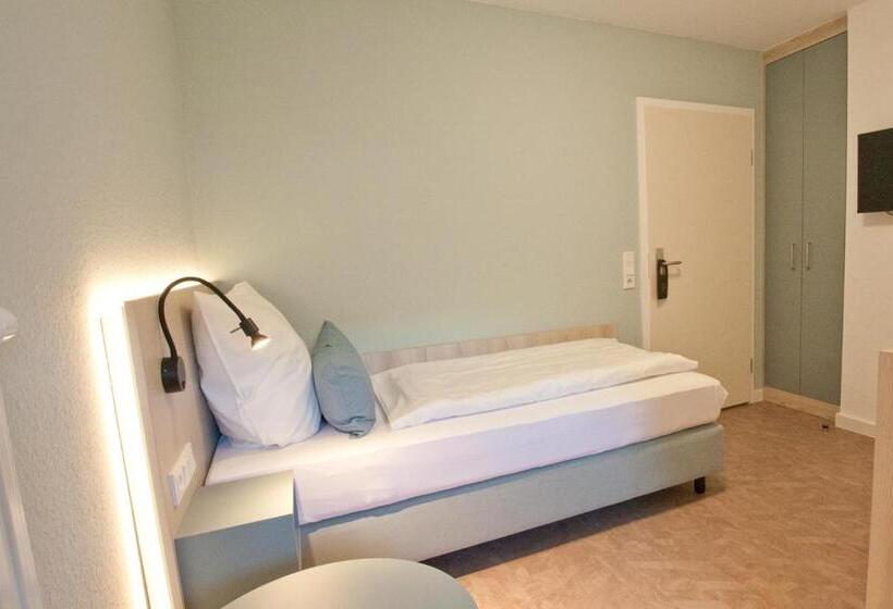 スタンダードシングルルーム, Garni Goldener Anker