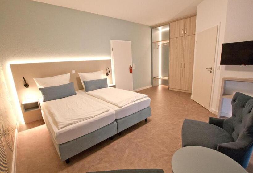 テラス付きスタンダードルーム, Garni Goldener Anker