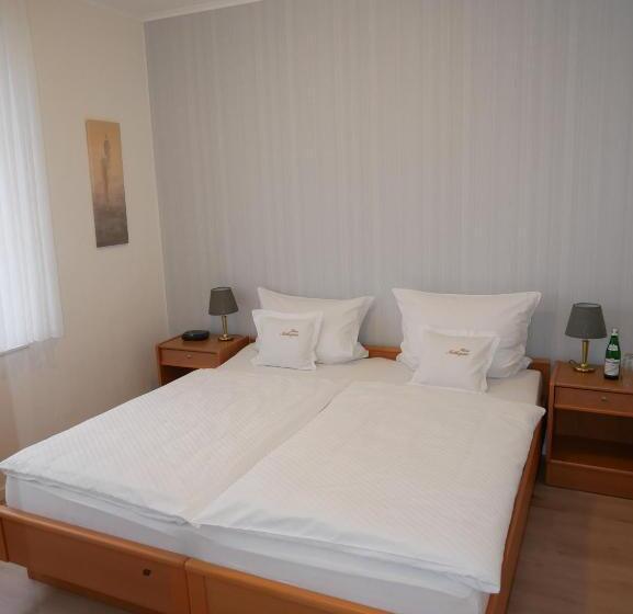 标准间, Haus Nethegau