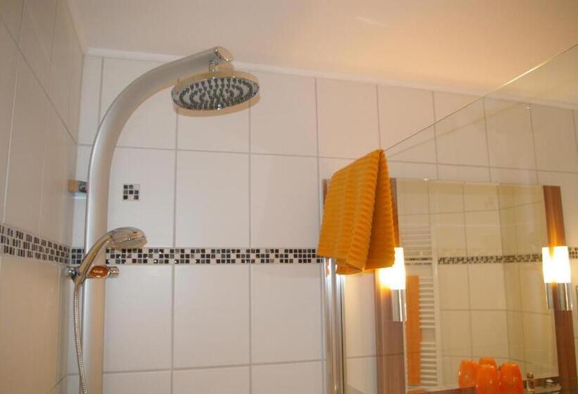 غرفة قياسية فردية, Heissinger