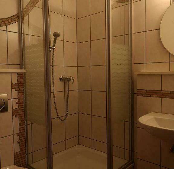 스탠다드 싱글 룸, Köln Bonn