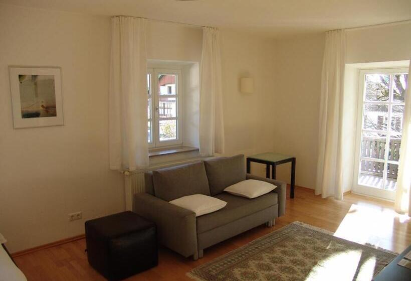 جناح جونيور, Garni Königslinde   Wandern, Radeln, Skifahren & Genießen