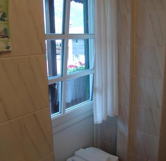 جناح جونيور, Garni Königslinde   Wandern, Radeln, Skifahren & Genießen