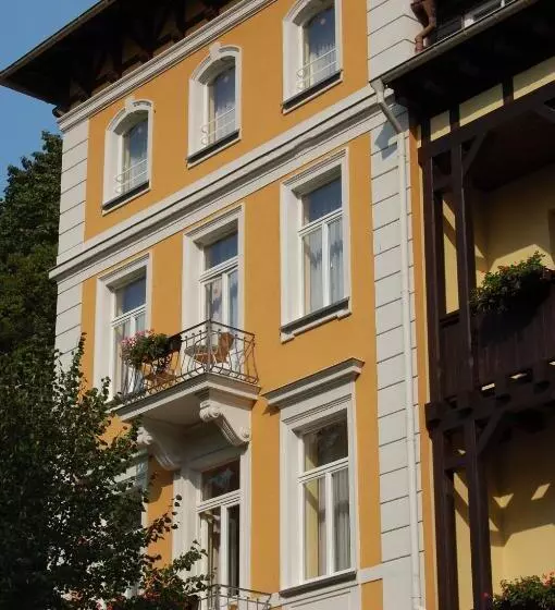 Standard Yhden Hengen Huone, Lindenhof Bad Schandau