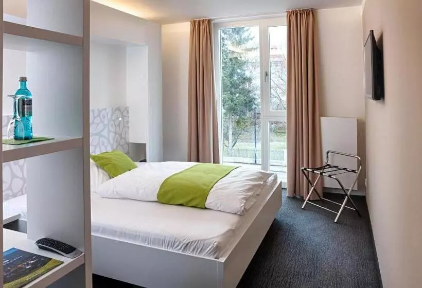 Quarto standart individual, Mara