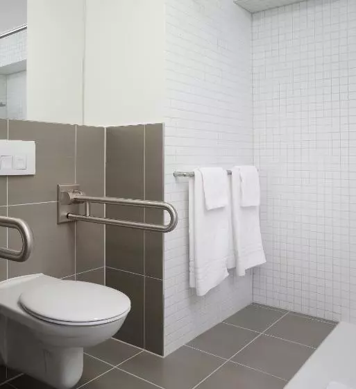 Quarto Standard para Deficientes, Mara