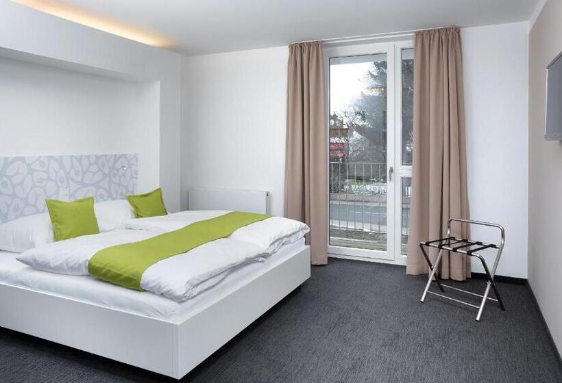 장애인을 위한 스탠다드 룸, Mara