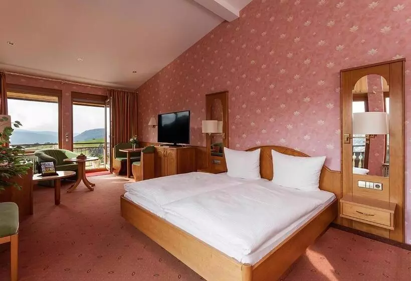 Junior Suite mit Pool, Bergseele Privat  & Retreathotel Schwarzwald