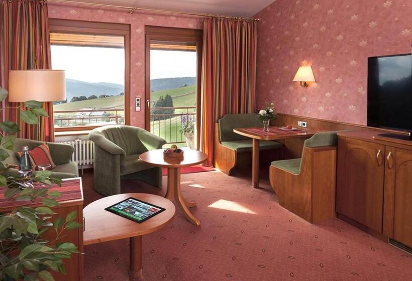 جناح جونيور مزوَّد بحمام سباحة, Bergseele Privat  & Retreathotel Schwarzwald
