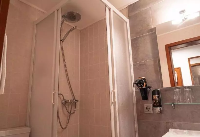 Standard Yhden Hengen Huone, Postwirt   Gästehaus
