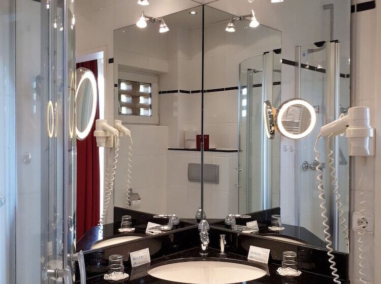 스탠다드 룸, Restaurant Ramster