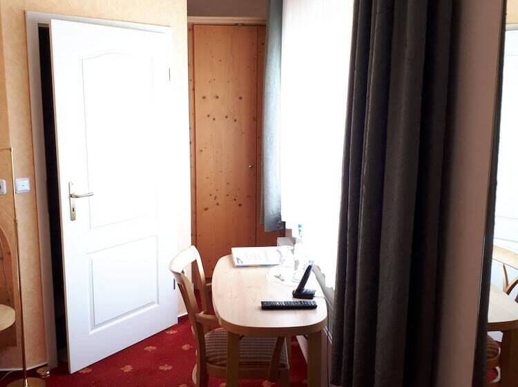 스탠다드 싱글 룸, Restaurant Ramster