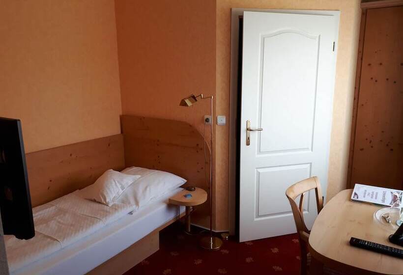 스탠다드 싱글 룸, Restaurant Ramster